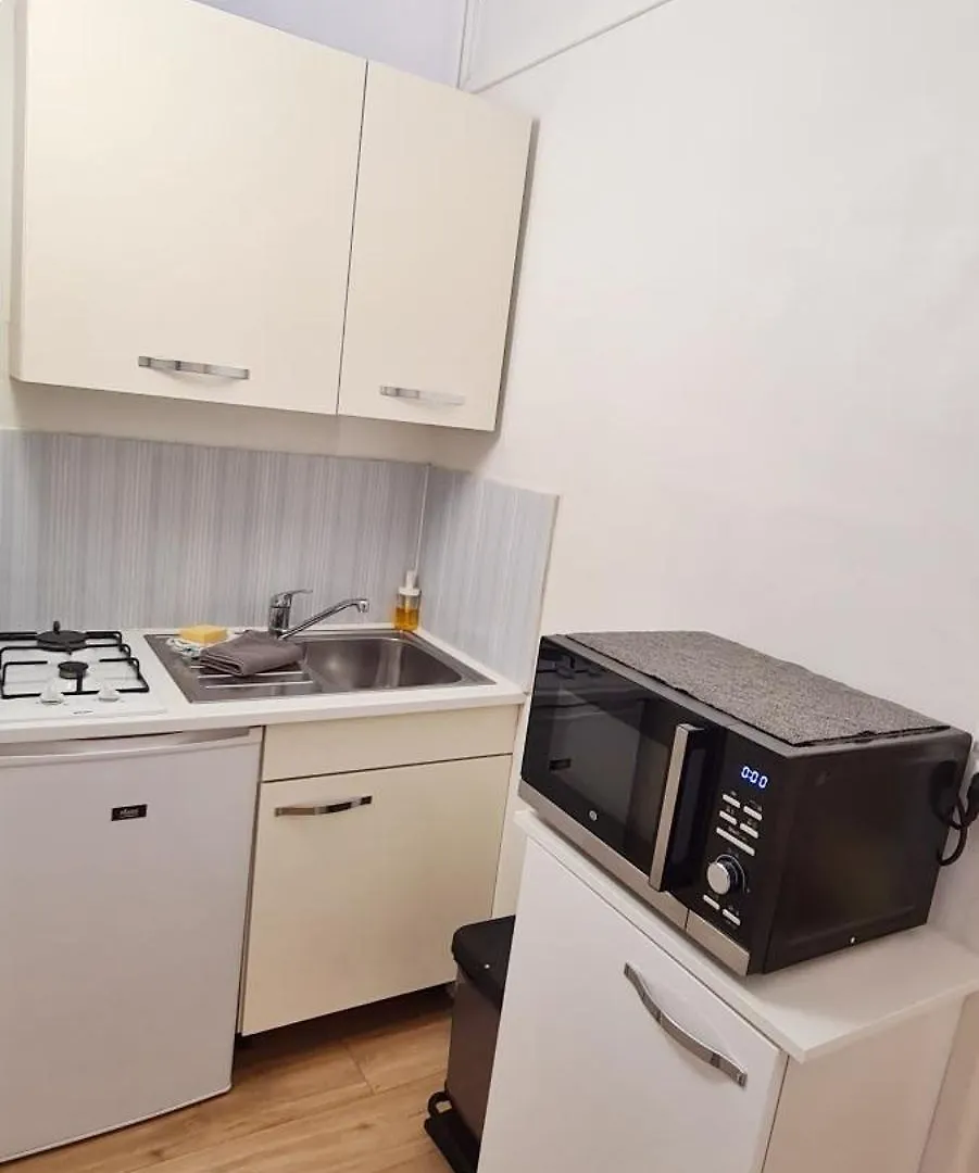 Seayousoon Inn Cannes - Studios 公寓式酒店